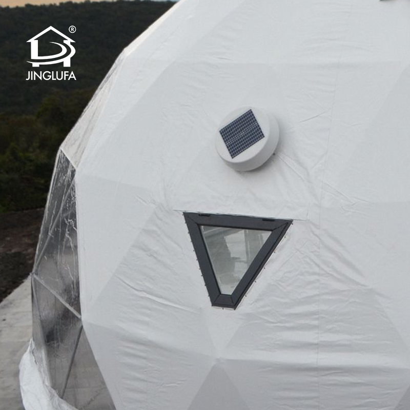 a round tent