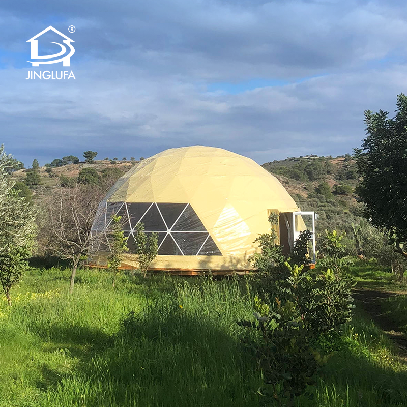 white dome tent